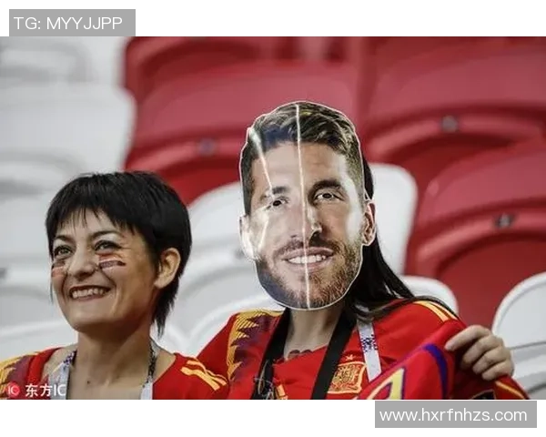 戴头套踢足球的球星勇敢挑战伤痛展现顽强拼搏精神